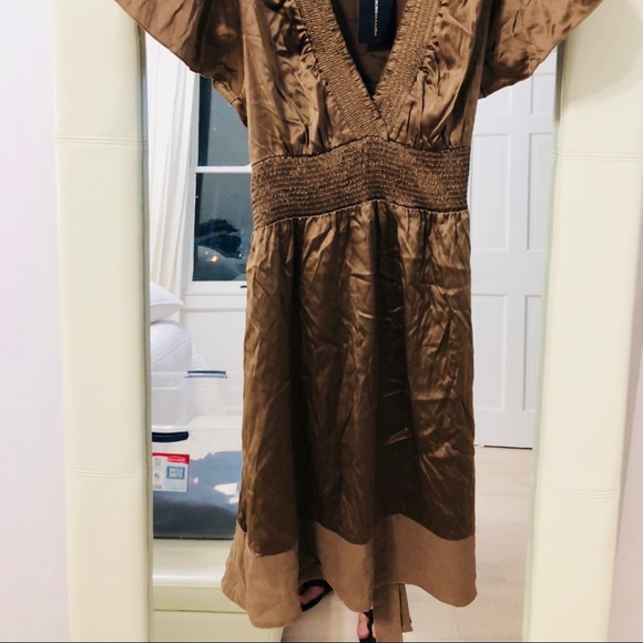 Beautiful summer dress. Never used. - Picture 2 of 7